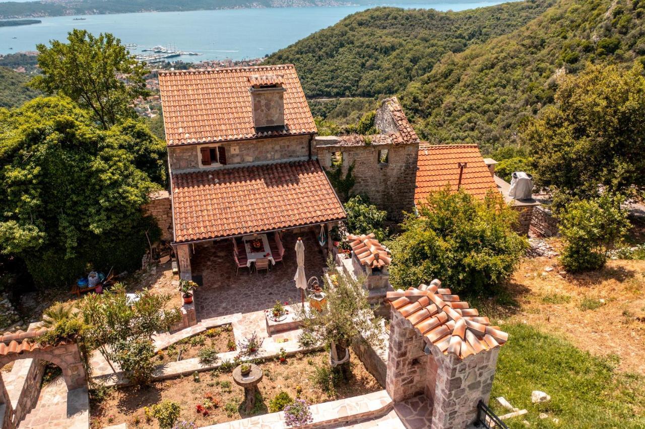 טיווט Old Stone House Villas מראה חיצוני תמונה
